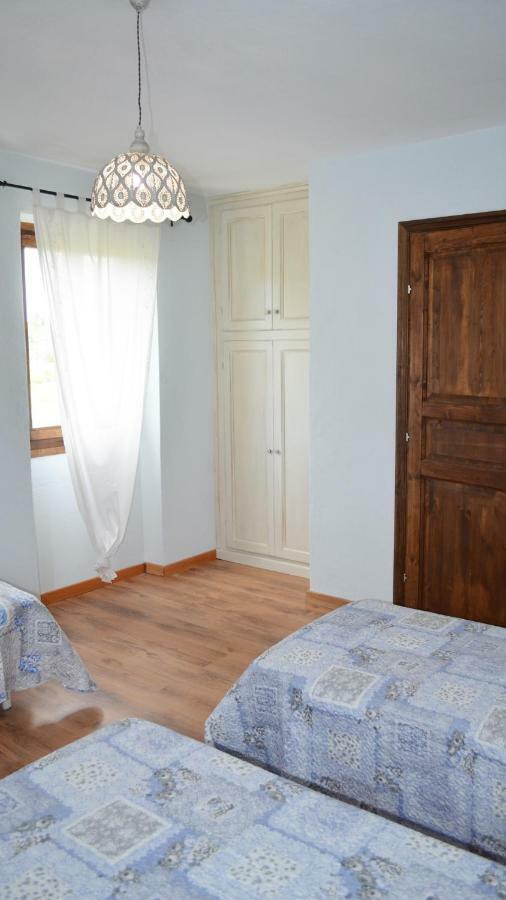 Agriturismo "Veritas" Bed & Wine Casaleggio Boiro Eksteriør billede